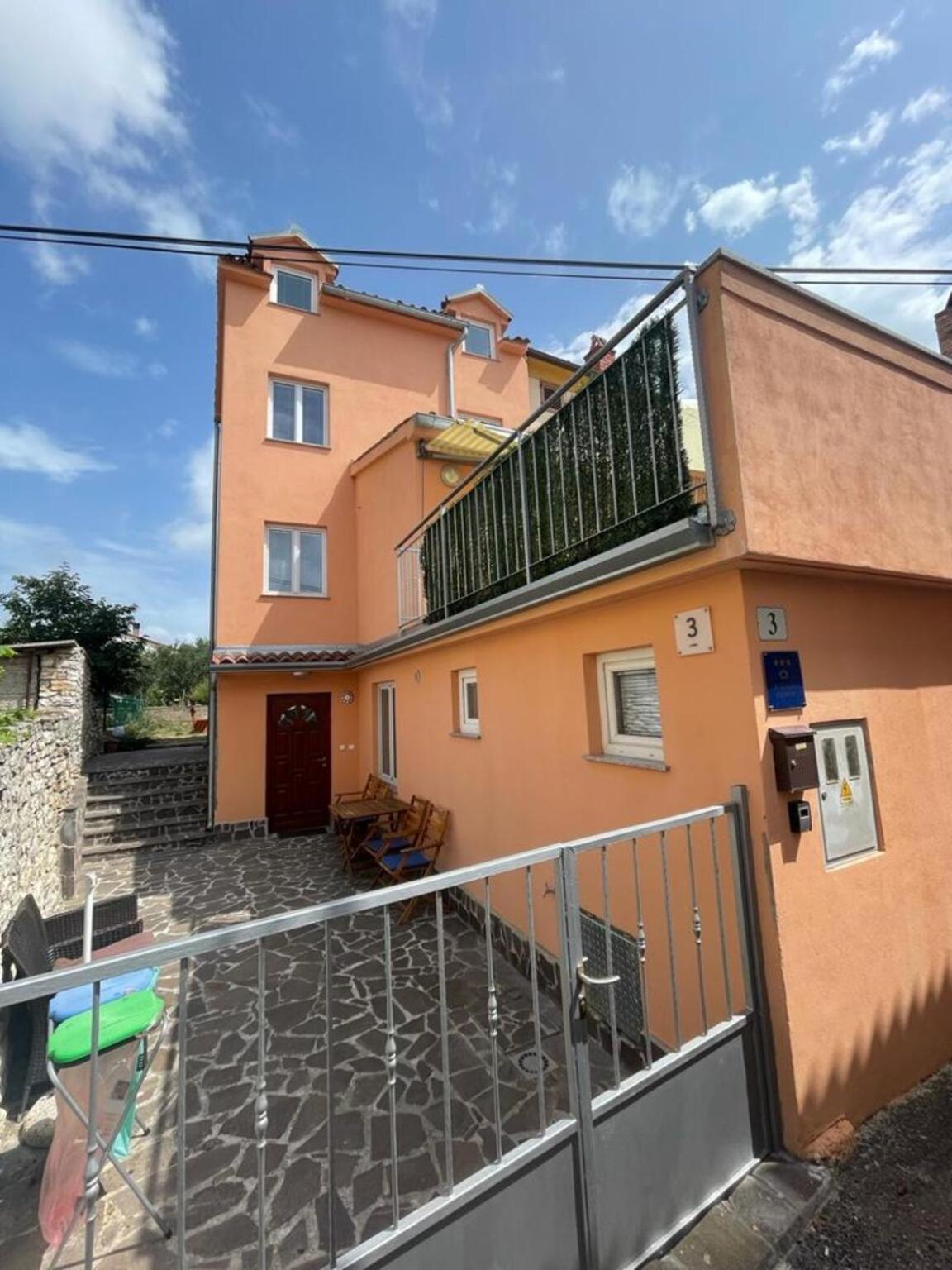Vila Milka Galižana Exteriér fotografie